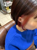 エール 生駒(aile Total Beauty Salon)&nbsp;イヤリングカラー赤×ボブデザイン