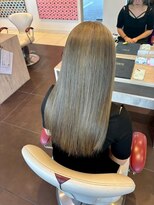 アース いわき店(HAIR&MAKE EARTH) オリーブグレージュの艶髪ストレートロング