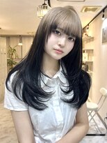 ヴィア 京都烏丸(Via)&nbsp;ルーツカラー/ホワイトベージュ/デザインカラー/ブリーチ/20代