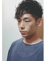 カルナヘアー(carna hair) 波ウェーブパーマ ソフトモヒカンベース アシンメトリー