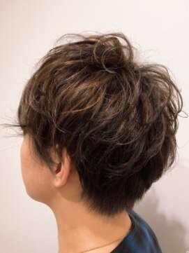 ヘアーサロン レフア(Hair salon Refua) ★