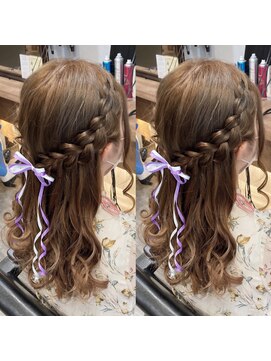 アリエス 新宿駅前東口店(Aries) あみこみハーフアップ