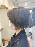 ショートボブ