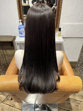 クオーレ(CUORE) 艶髪ストレート