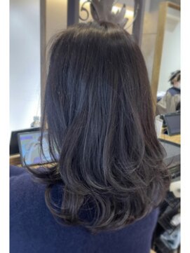 ヘアリゾート粋 リマ 銀座店(lima) 【銀座駅/新橋駅徒歩５分】セミロングレイヤー×AVEDAカラー