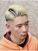 【戸田公園5分/メンズバーバー】ブリーチスキンフェード