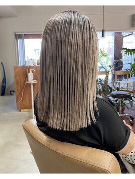 ディードットログ 大和西大寺店(D.Log) バレイヤージュ／ハイライトカラー/ノンダメージ/ケアブリーチ