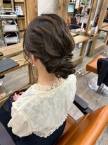 セットアップ　結婚式2次会　アップスタイル