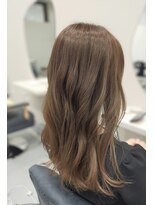 リノ(Lino)&nbsp;ミルクティーベージュ/ブリーチなし/柔らか/セミロング