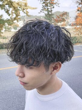 シリー 浦添店(SILLY) 沖縄メンズ波巻きパーマ