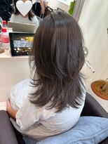 アオカマクラ(a-o Kamakura)&nbsp;大人っぽくレイヤースタイル