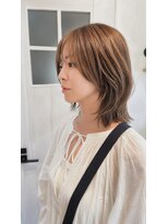 ジゼルアライ(gisele arai)&nbsp;柔らかく動く大人ミディアムレイヤー