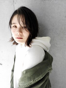 リアン(LieN) 〈LieN〉ラフな外ハネボブ