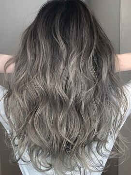 ルービック 梅田茶屋町(Rubik) ヘルシーレイヤー/グラデーションカラー/外国人風/