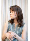 イメチェンで大人女子力UP♪毛先カールのくびれエアリーミディ