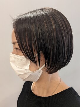 アンテシニヨン(Un the Shiniyon) ☆前上がりショートボブ☆