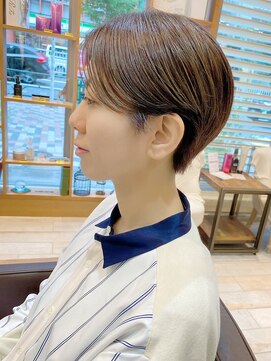 ネオリーブ アンド 渋谷店(Neolive &) 斜めバング/グレージュカラー/シルキーベージュ/韓国/渋谷
