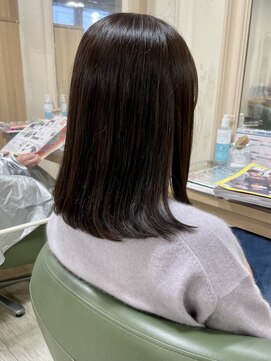 アエラス(Aeolus) オリーブベージュミディアム