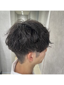 アッシュ 高幡不動店(Ash) 立川フェザーパーマルーズパーマシャドウパーマス波巻きパーマ