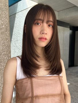 ローネス(LONESS) ブラウンベージュとレイヤーカット【表参道/青山】