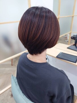 レイ 津田沼(Lei) 黒髪/ボブルフ/ネビージュ/小顔/ワンレン/