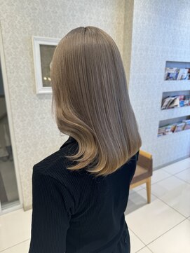 ソエル(Sowel) 《KANON》黒染め履歴からのミルクティーカラー