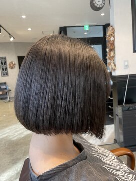 ルナバイルヴェール(LUNA by LeVert) 前下がりボブ/ショートボブ