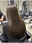 赤みなし明るめオリーブベージュ
