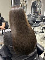 バレット 表参道(VALETTE)&nbsp;赤みなし明るめオリーブベージュ