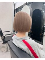 クム 横浜(qumu)&nbsp;【qumu 横浜】ぱっつんボブ×ベージュカラー