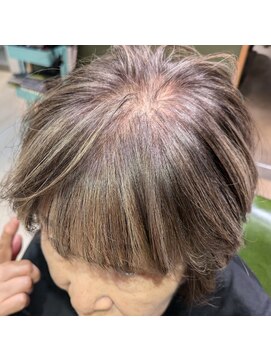 白髪比率80％☆3Dハイライトで立体感のあるショートボブスタイル