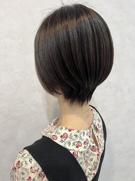 サロンモゴオオツカ(SALON MOGO OTSUKA) 60代ショート♪