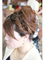 オーバーキャプテンネイキッド(OVER CAPTAIN NAKED) 2次会アレンジ*ショートからのヘアアレンジ