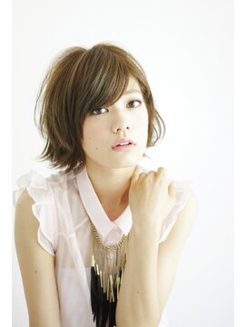 ルータス(loutus) 【loutus】顔包み込む、流しバング/武蔵小杉