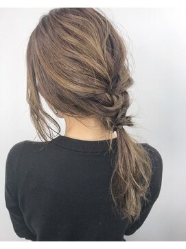 アヴァンス 江坂店(AVANCE.) ハイライト×フォギーベージュ