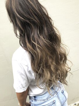 メリー(merry craftsman's factory) サーフ系バレイヤージュ！ merryタッタ