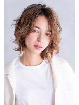 シエナ 渋谷(Siena) siena ゆるふわミディベージュ