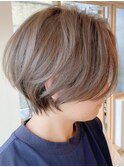 20代30代前髪あり丸みくびれ前下がりショートボブ９【鎌倉】
