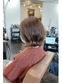 伸ばしかけヘアスタイル 外はね くびれヘア