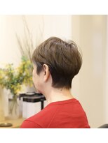 テイラー(TAILOR)&nbsp;ミセスショートカット大人のショート絶壁解消