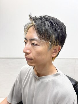 ヨシザワインク プレミアム 築地店(YOSHIZAWA Inc. PREMIUM) センター分け/ブリーチ/インナーカラー/刈り上げ/ツーブロ