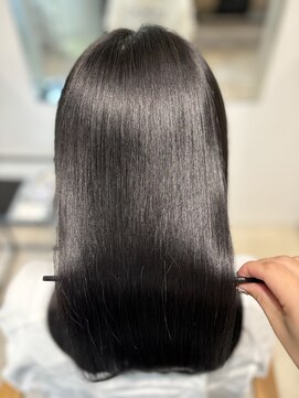 マチルダ(Matilda) 艶髪カラー