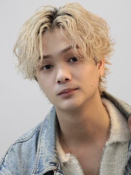 ブラック 渋谷 2nd(BLUCK) ブリーチ波巻きパーマ