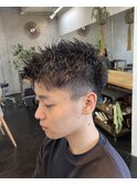 〈k21〉メンズパーマブリーチフェードツーブロックスパイラル