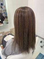 美容室グリッター 雀宮店 CTFカラー+ハイライト全頭+グロストリートメント