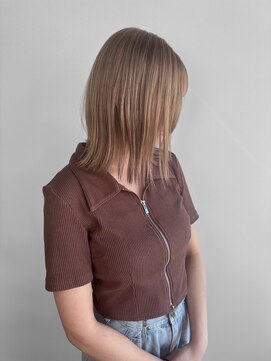 ヘアーメイク ラグズ(Hair Make Luxtz) 透明感ベージュ/20代/30代/ハイトーンカラー