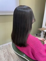 ラテ アトリエ(latte atelier)&nbsp;透明感カラー/ネイビーカラー/ストレートロング