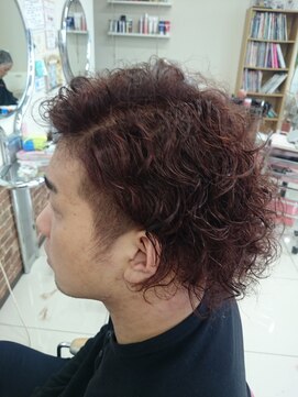 髪こうぼう サイドパートパーマ