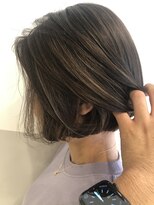 ウル(uLu.)&nbsp;【白髪ぼかし】ミセスボブ×ハイライト