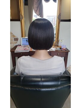 アドラーブル 女池店(adorable) 【ナチュラルボブ】【ツヤ髪】